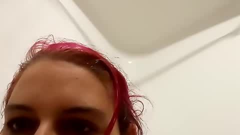 SnowBunny online show from 14, 1, 2025