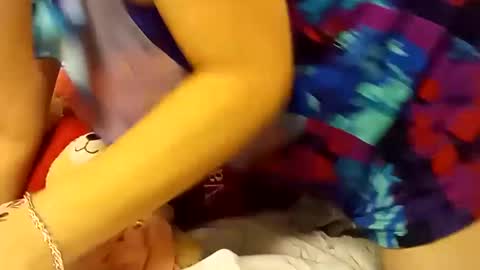 SnowBunny online show from 5, 3, 2025