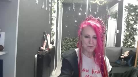 SaucySky online show from 14, 1, 2026