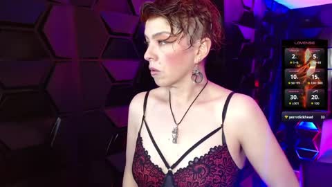 Snapshot of sauvage_lilith chatting on 24, 4, 2026 lilith online show from 24, 4, 2026