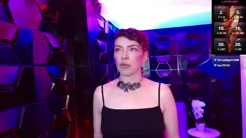Snapshot of sauvage_lilith chatting on 29, 4, 2026 lilith online show from 29, 4, 2026