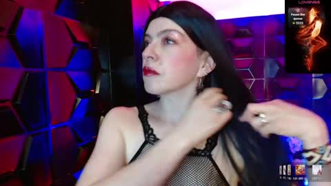 Snapshot of sauvage_lilith chatting on 11, 5, 2026 lilith online show from 11, 5, 2026