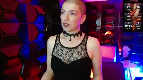 Snapshot of sauvage_lilith chatting on 13, 5, 2026 lilith online show from 13, 5, 2026