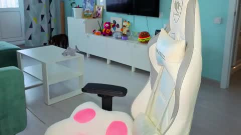 Ariel online show from 11, 2, 2026