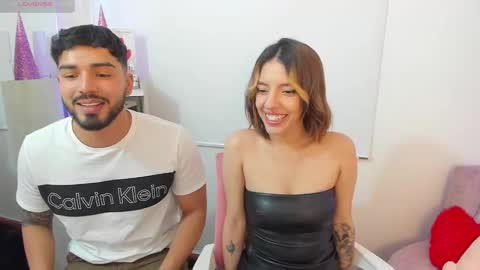 Snapshot of savagesweethearts chatting on 19, 12, 2024 savagesweethearts online show from 19, 12, 2024