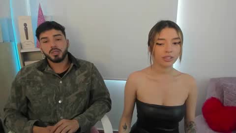 Snapshot of savagesweethearts chatting on 26, 12, 2024 savagesweethearts online show from 26, 12, 2024