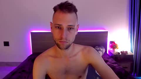 Snapshot of savak_hottie chatting on 9, 11, 2025 Savak Laakem online show from 9, 11, 2025