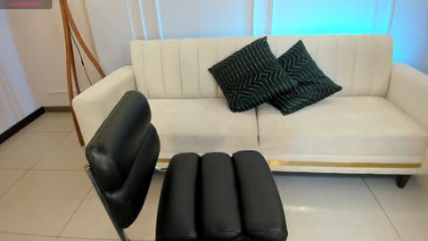 S a v a n n a h  online show from 1, 2, 2025