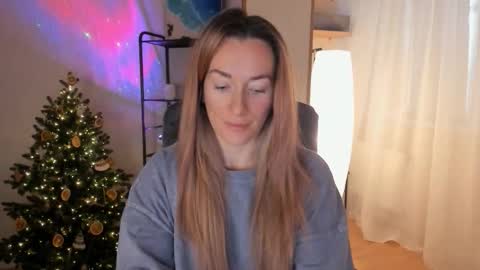 save the qween online show from 21, 12, 2025