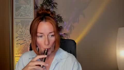 Snapshot of save_the_qween chatting on 18, 6, 2026 save the qween online show from 18, 6, 2026