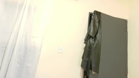 Snapshot of savory_pussy18 chatting on 9, 2, 2026 savory_pussy18 online show from 9, 2, 2026