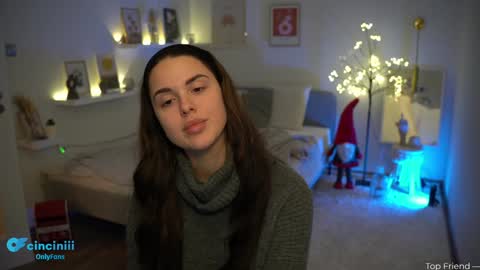 Snapshot of savvage_play chatting on 8, 12, 2024 Naomi online show from 8, 12, 2024