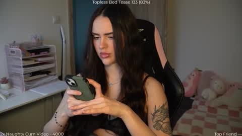 Snapshot of savvage_play chatting on 15, 2, 2026 Naomi online show from 15, 2, 2026