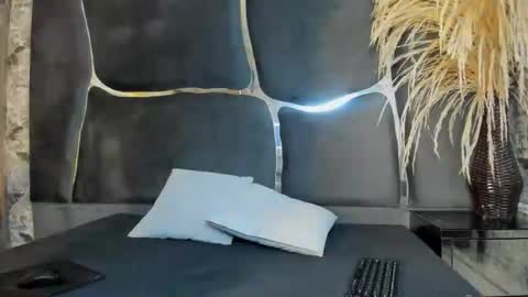 Snapshot of saxybunnyandjayzy chatting on 14, 2, 2026 Bunny and Jayzy online show from 14, 2, 2026