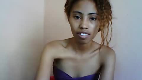 Snapshot of sayaah01 chatting on 7, 6, 2026 sayaah01 online show from 7, 6, 2026