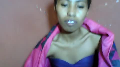 Snapshot of sayaah01 chatting on 1, 7, 2026 sayaah01 online show from 1, 7, 2026