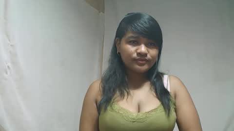 saylla1 online show from 7, 5, 2026