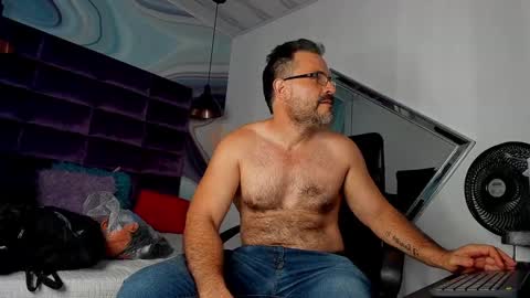 sebastian   muscleman  daddy   the better  latin  lover   online show from 29, 1, 2025