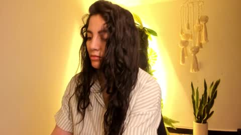 Snapshot of scalertt__steel_ chatting on 11, 3, 2025 Venus online show from 11, 3, 2025