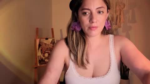 Snapshot of scalertt__steel_ chatting on 15, 10, 2025 Venus online show from 15, 10, 2025