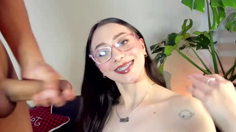 Snapshot of scarett_jackson chatting on 6, 1, 2025 Scarett Jackson online show from 6, 1, 2025