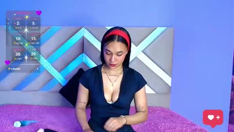 Snapshot of scarleett_ebony chatting on 17, 11, 2025 scarleett_ebony online show from 17, 11, 2025