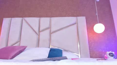 Scarlett online show from 22, 12, 2025