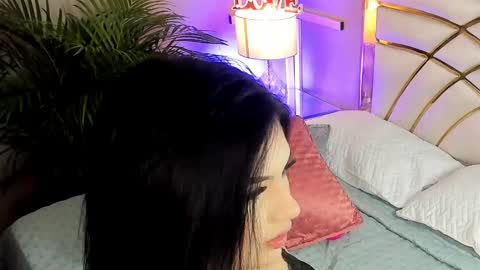 Snapshot of scarlet__hill chatting on 22, 1, 2025 scarlet hill online show from 22, 1, 2025