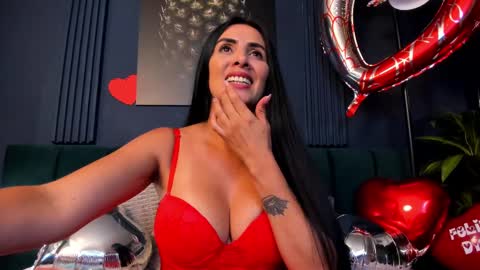 Scarlet Edwars online show from 14, 2, 2025