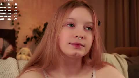 scarlet_fever10 online show from 3, 5, 2026