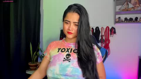 scarlet taylor kennedy online show from 20, 12, 2024