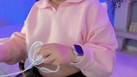 Snapshot of scarlet_miller_1 chatting on 26, 11, 2025 Celeste online show from 26, 11, 2025