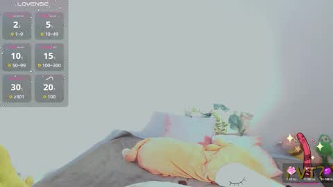 Snapshot of scarlet_rose__ chatting on 29, 10, 2025 Scarlet online show from 29, 10, 2025