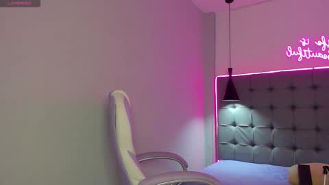 scarlet online show from 10, 2, 2026