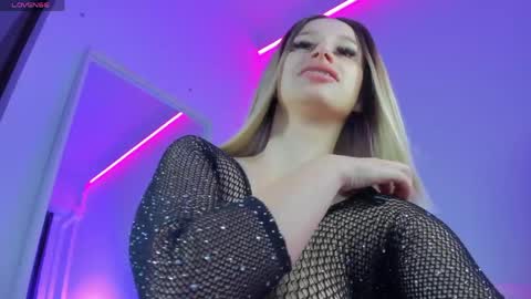 Amira online show from 14, 4, 2026