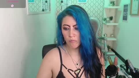 Snapshot of scarleth_bluee chatting on 3, 2, 2025 Scarleth online show from 3, 2, 2025
