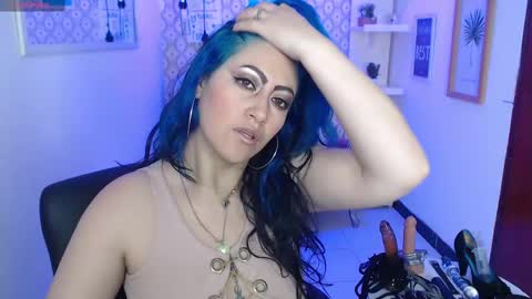Snapshot of scarleth_bluee chatting on 4, 3, 2025 Scarleth online show from 4, 3, 2025