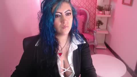 Snapshot of scarleth_bluee chatting on 20, 10, 2025 Scarleth online show from 20, 10, 2025