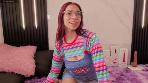 I am  Scarleth  Check mi profile online show from 18, 10, 2025