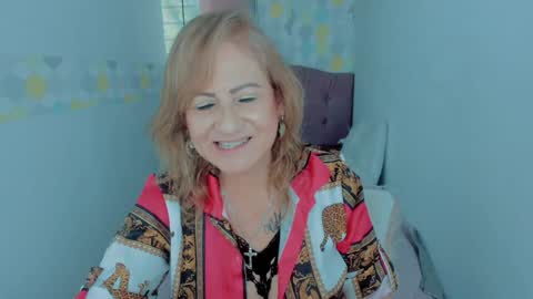 Snapshot of scarlethoot_ chatting on 20, 12, 2024 S C A R L E T online show from 20, 12, 2024