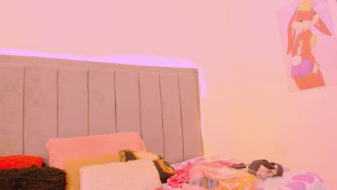 Scarletliz online show from 1, 10, 2025