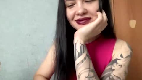 Snapshot of scarletpetal chatting on 24, 1, 2025 scarletpetal online show from 24, 1, 2025