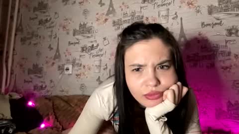 Snapshot of scarletpetal chatting on 5, 2, 2025 scarletpetal online show from 5, 2, 2025