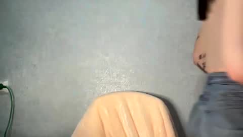 Snapshot of scarletpetal chatting on 22, 2, 2025 scarletpetal online show from 22, 2, 2025