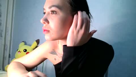 Snapshot of scarletpetal chatting on 24, 2, 2025 scarletpetal online show from 24, 2, 2025