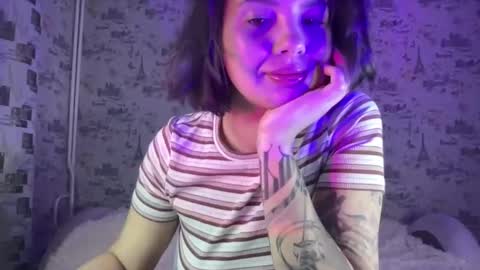 Snapshot of scarletpetal chatting on 18, 10, 2025 scarletpetal online show from 18, 10, 2025