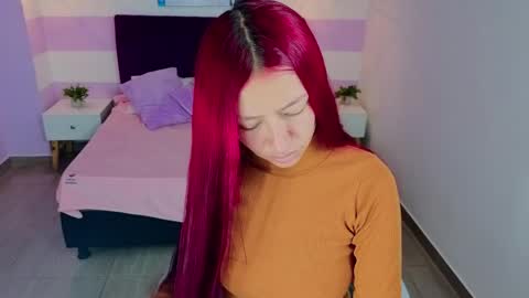 Snapshot of scarlett__bell chatting on 11, 4, 2026 Scarlett online show from 11, 4, 2026