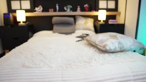 Scarlett Collins online show from 20, 2, 2026