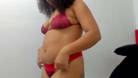 scarlett_fox20 online show from 25, 2, 2025