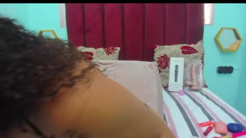 Snapshot of scarlett_fox20 chatting on 3, 5, 2026 scarlett_fox20 online show from 3, 5, 2026